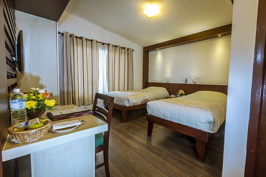 Summit Hotel Lalitpur Extérieur photo