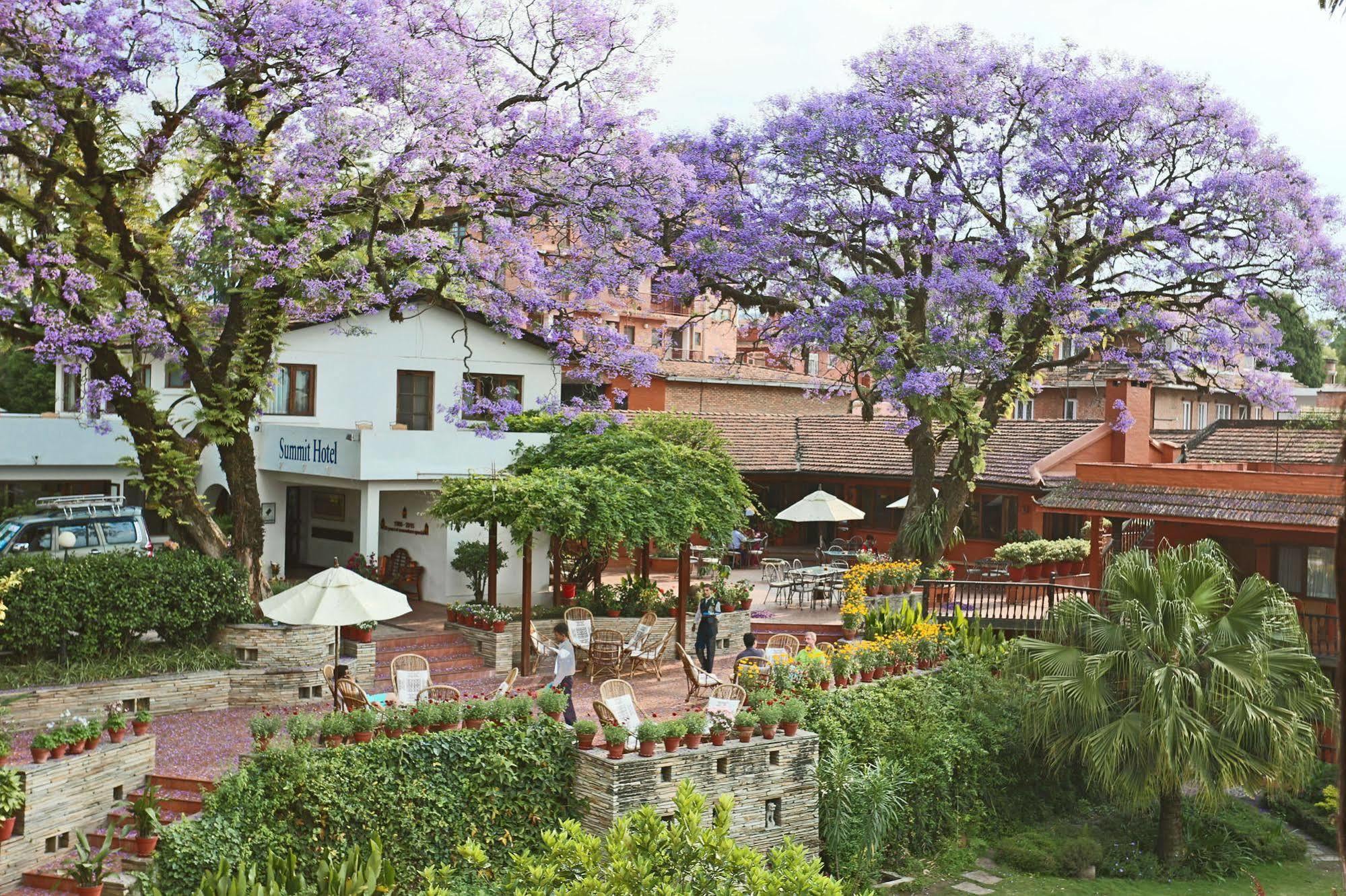 Summit Hotel Lalitpur Extérieur photo