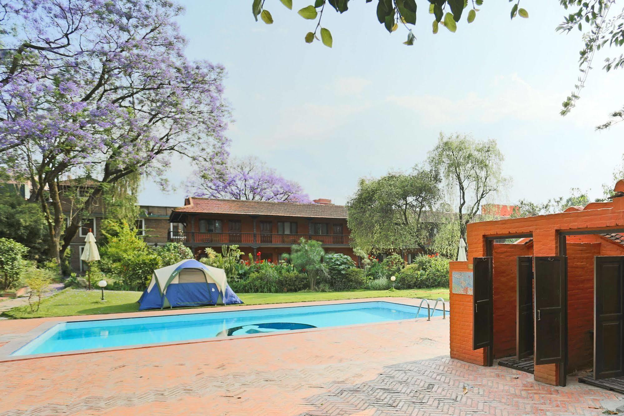 Summit Hotel Lalitpur Extérieur photo